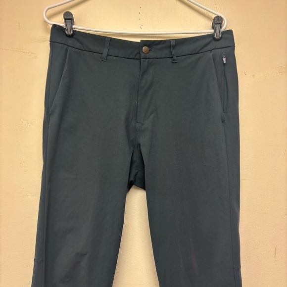 Lululemon Commission Pant Warpstreme 34” - Picture 6 of 12